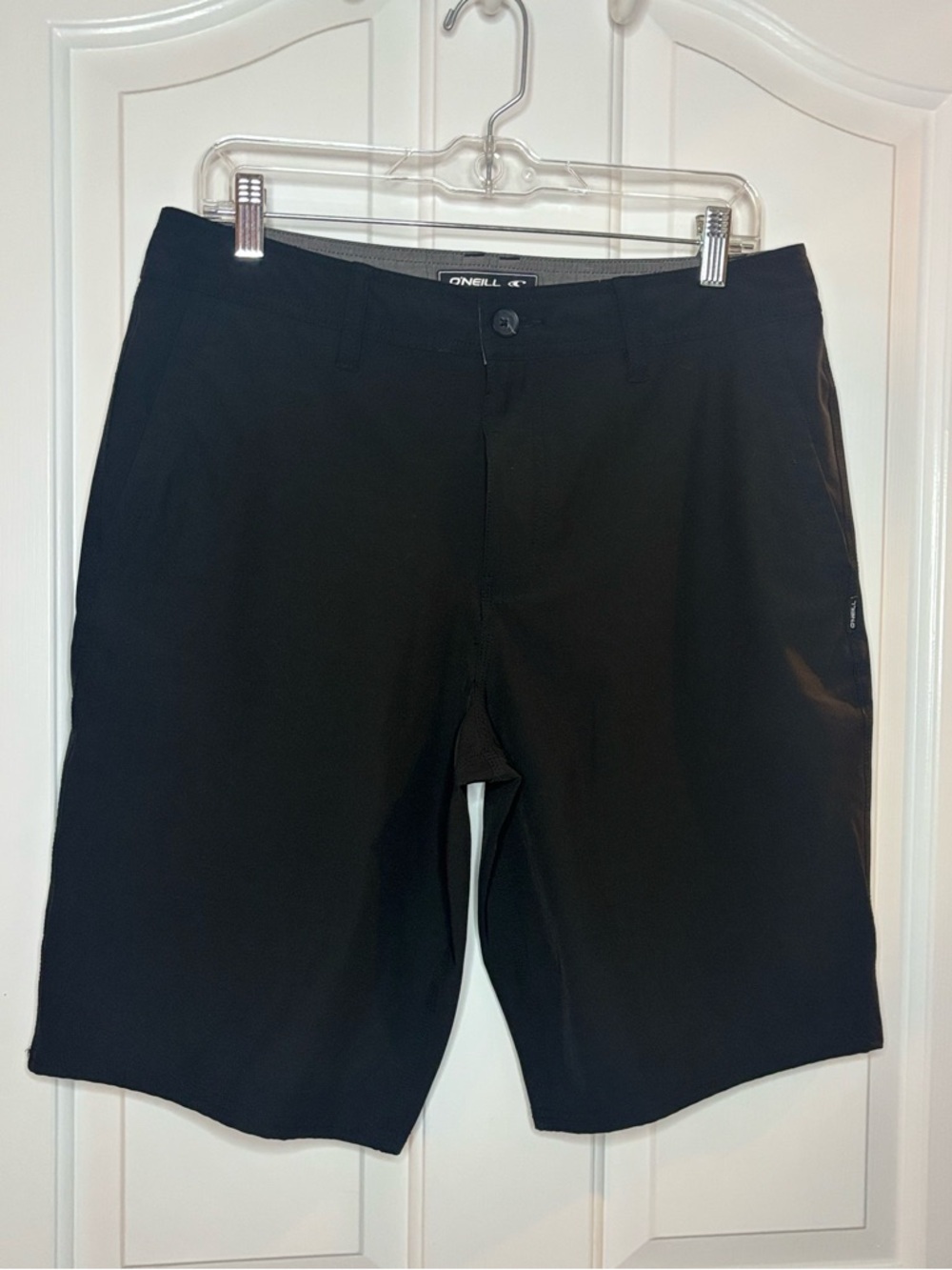 NWOT O'Neill Men's Black Hybrid Board Shorts land or water size 32
